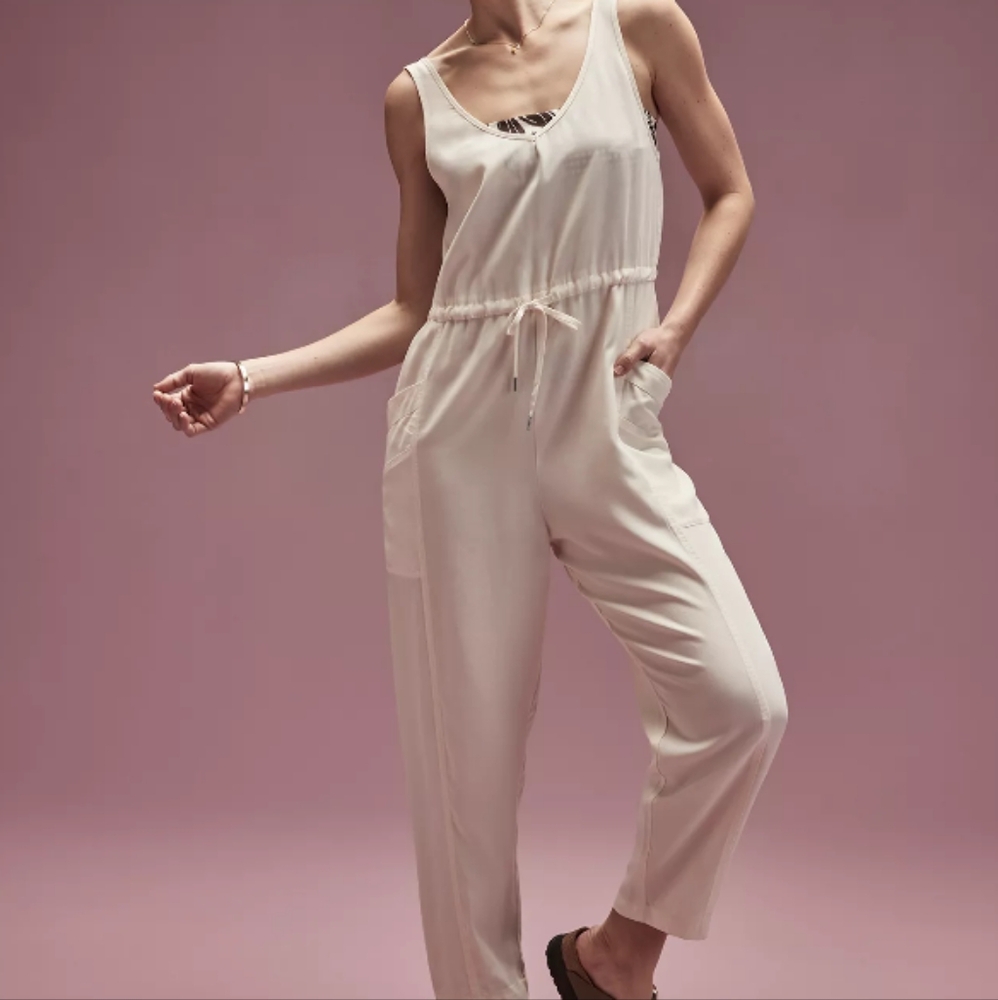 CALIA by Carrie Underwood Cream Jumpsuit Sleeveless Relaxed Fit - Picture 7 of 7